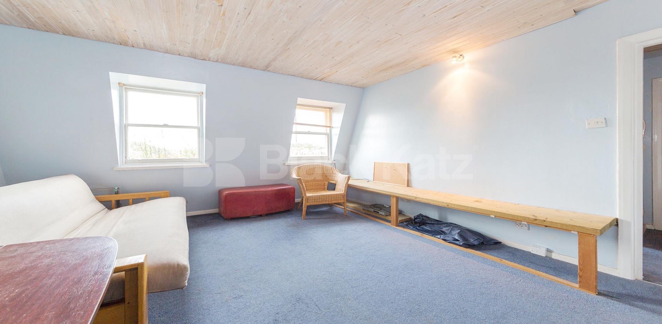 			1 Bedroom, 1 bath, 1 reception Flat			 Sinclair Road, SHEPHERDS BUSH